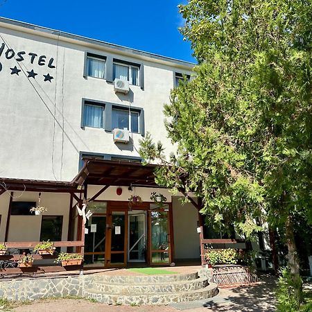 Hostel Horia Plopeni Eksteriør billede